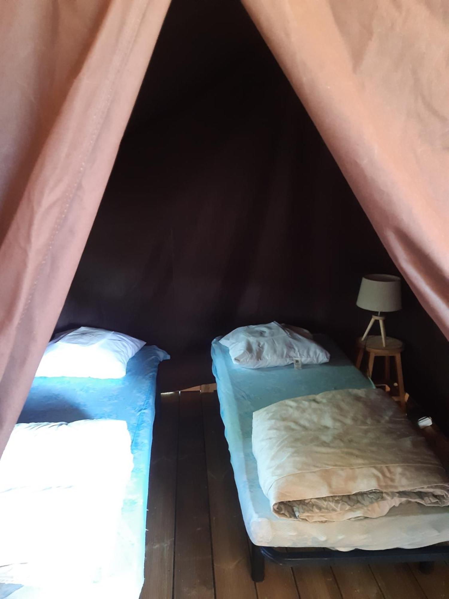 Camping Pommiers Des Trois Pays Licques Eksteriør bilde