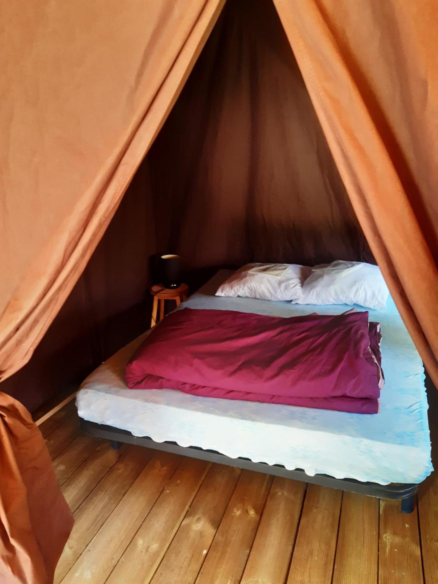 Camping Pommiers Des Trois Pays Licques Eksteriør bilde