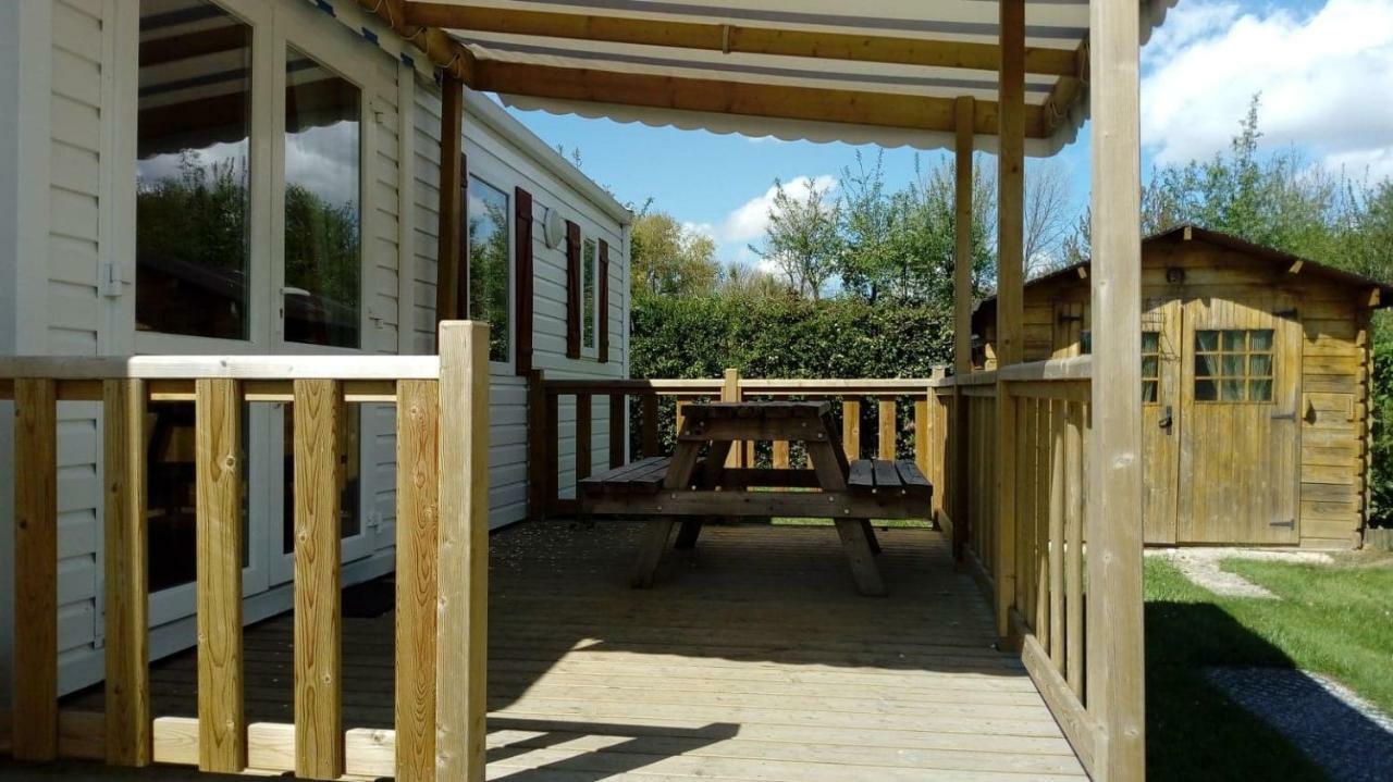 Camping Pommiers Des Trois Pays Licques Eksteriør bilde